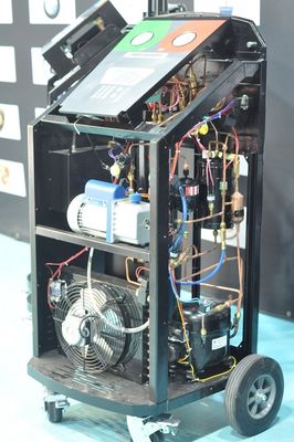 Klima için 300g / dak R134a Araç Soğutucu Kurtarma Makinesi